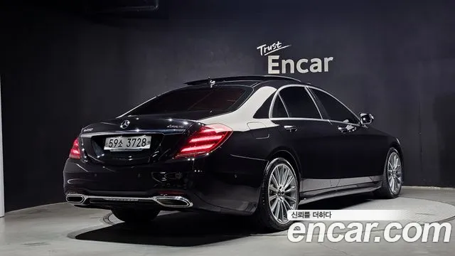 Mercedes-Benz S-Класс 2018 thumb 2