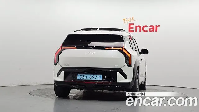 Kia EV3 2024 thumb 4