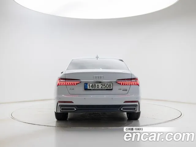 Audi A6 2021 thumb 4
