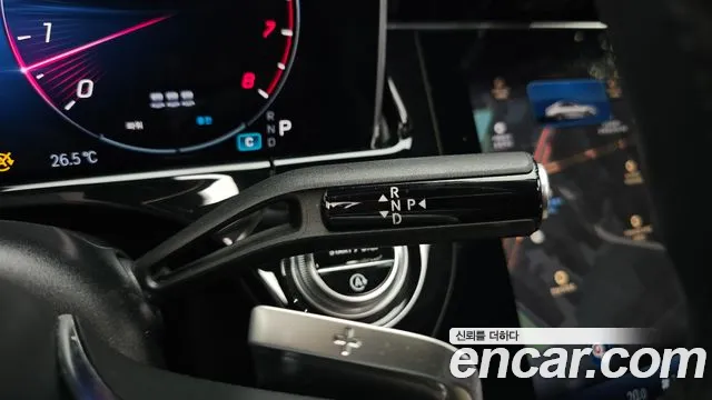Mercedes-Benz E-Класс 2024 thumb 8