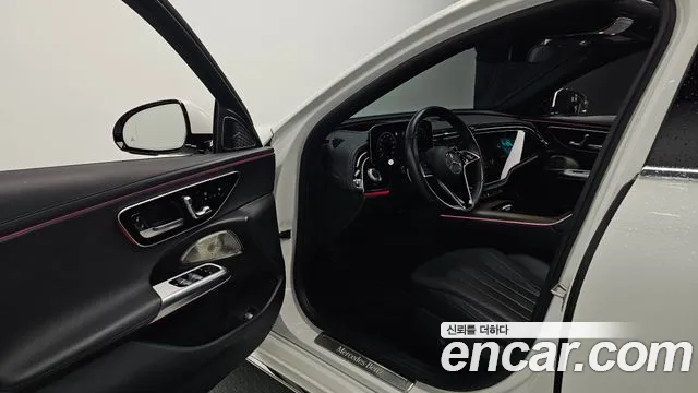 Mercedes-Benz E-Класс 2024 thumb 9