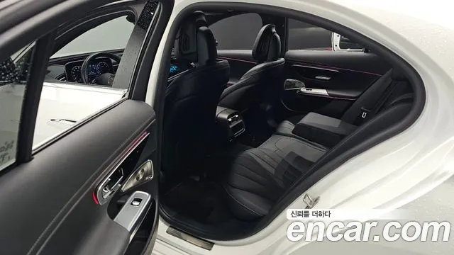 Mercedes-Benz E-Класс 2024 thumb 11