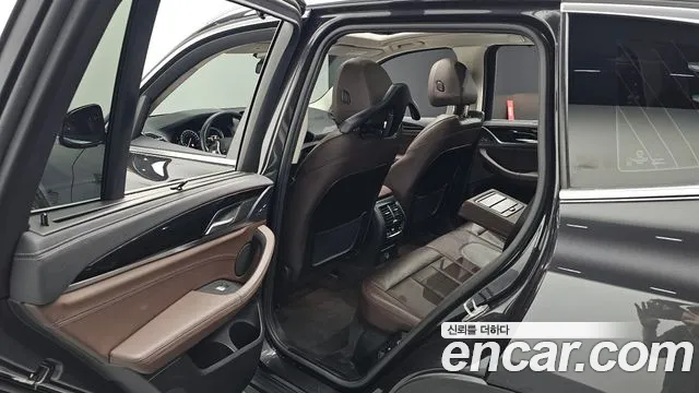 BMW X3 2018 thumb 11
