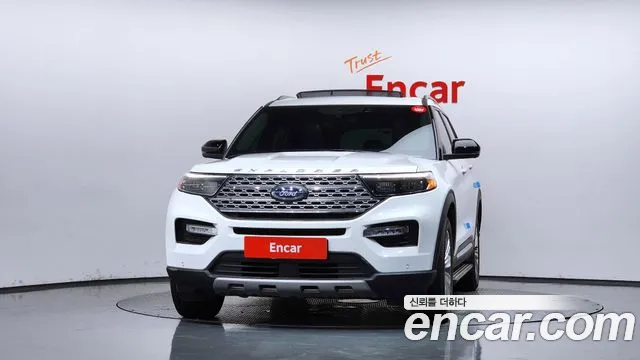 Ford Explorer 2022 thumb 3