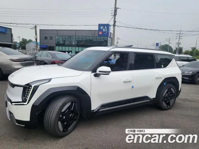Kia EV9 2023 thumb 2