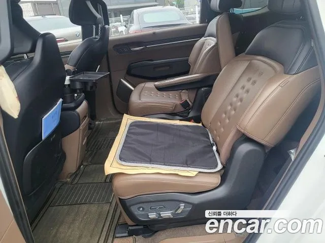 Kia EV9 2023 thumb 9