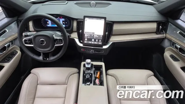 Volvo XC90 2025 thumb 7