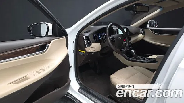 Hyundai Grandeur 2018 thumb 10