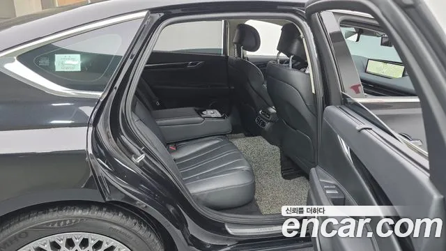 Genesis G80 2021 thumb 11