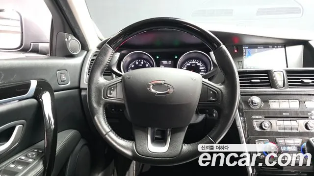 Renault Latitude 2016 thumb 12