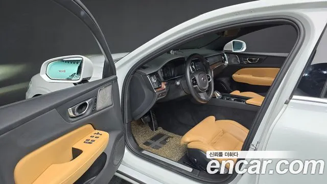 Volvo S60 2020 thumb 10