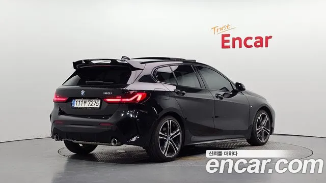 BMW 1 серии 2021 thumb 2