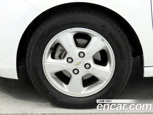 Chevrolet Spark 2016 thumb 5
