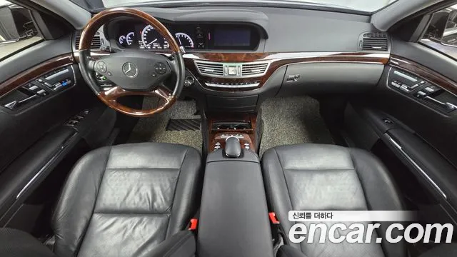 Mercedes-Benz S-Класс 2009 thumb 7