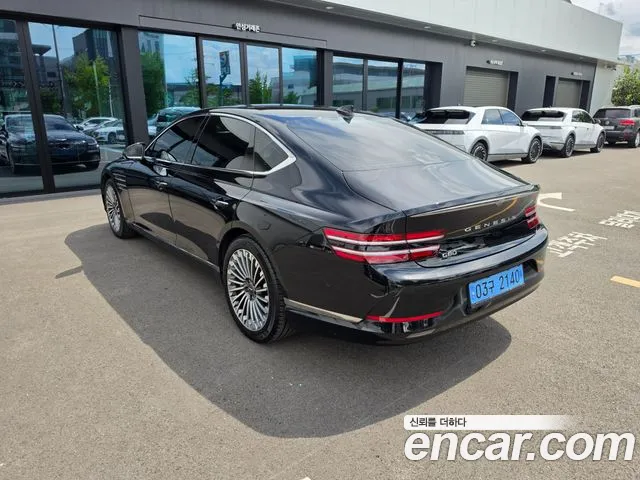Genesis G80 2022 thumb 4