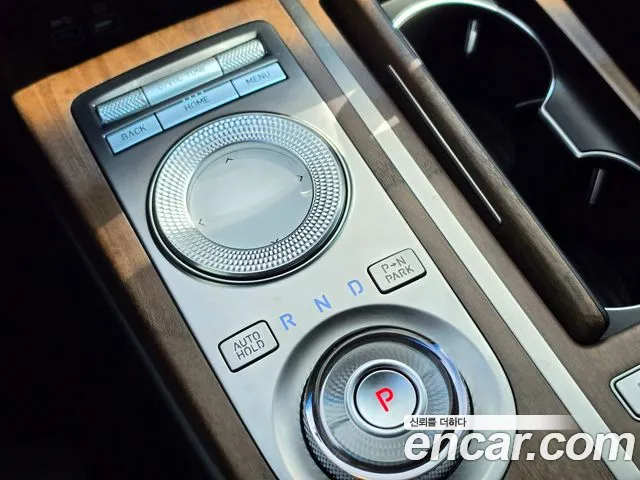 Genesis G80 2022 thumb 9