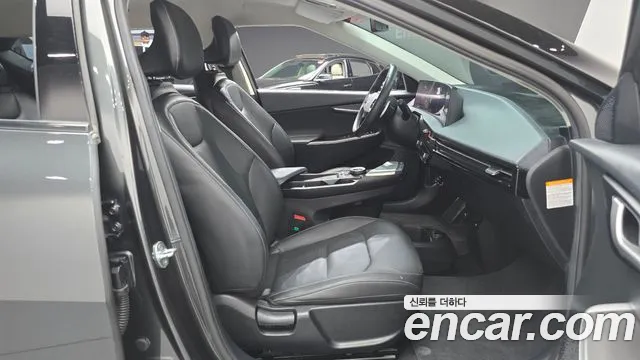 Kia EV6 2022 thumb 11
