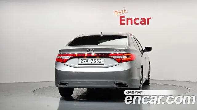 Hyundai Grandeur 2012 thumb 4