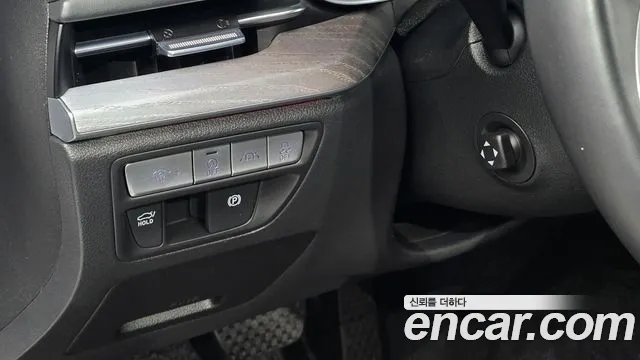 Genesis G80 2020 thumb 12