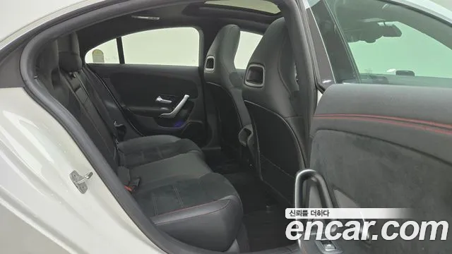 Mercedes-Benz CLA 2026 thumb 10