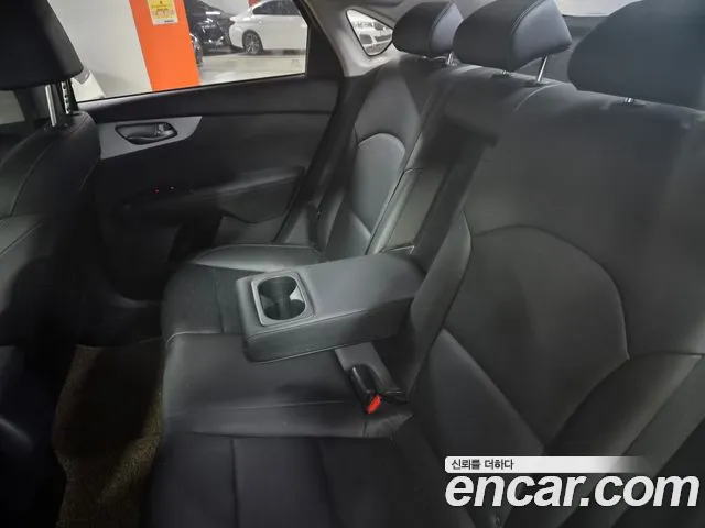 Kia K3 2021 thumb 8