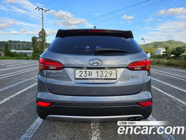 Hyundai Santa Fe 2014 thumb 4
