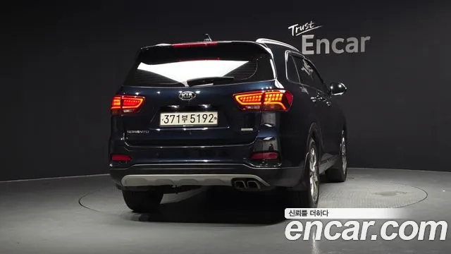 Kia Sorento 2019 thumb 4