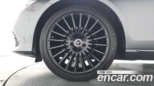Mercedes-Benz E-Класс 2019 thumb 4