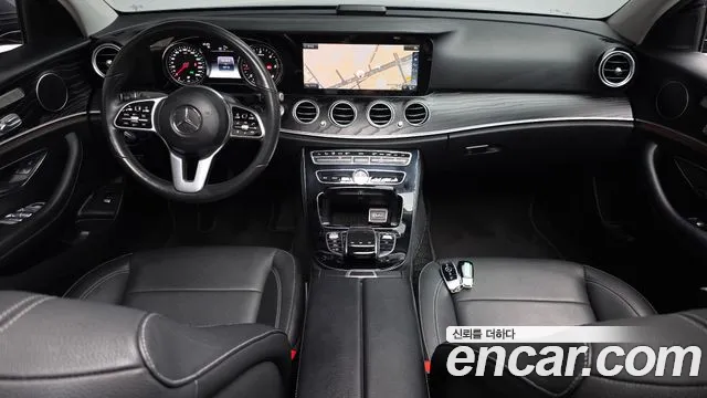 Mercedes-Benz E-Класс 2019 thumb 6