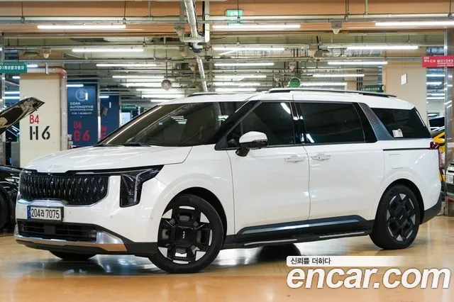 Kia Carnival 2024 thumb 6