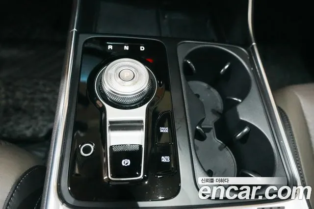 Kia Carnival 2024 thumb 9