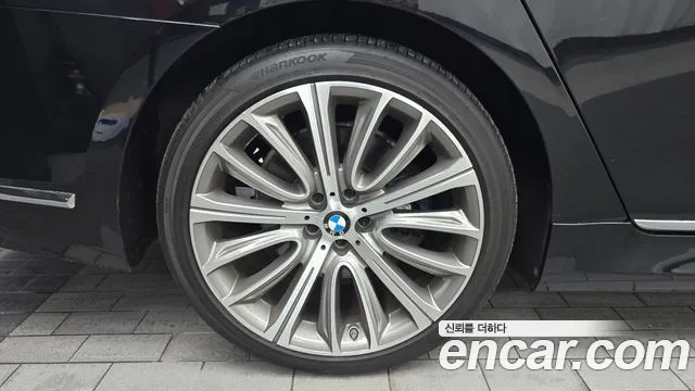 BMW 7 серии 2016 thumb 5