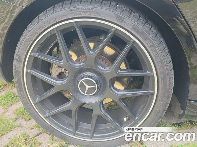 Mercedes-Benz C-Класс 2016 thumb 10