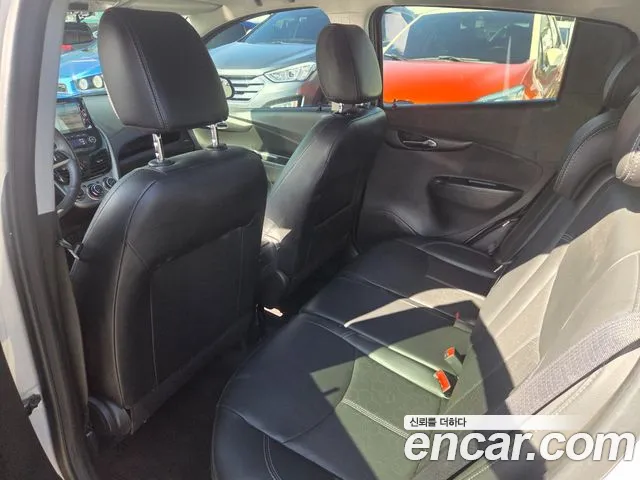 Chevrolet Spark 2016 thumb 7
