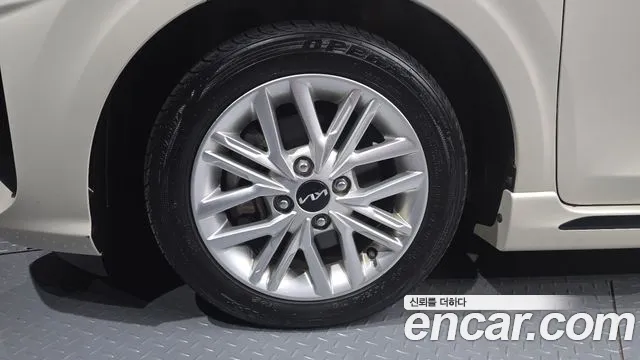 Kia Morning 2022 thumb 5