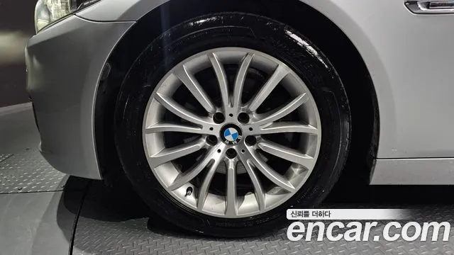 BMW 5 серии 2014 thumb 5