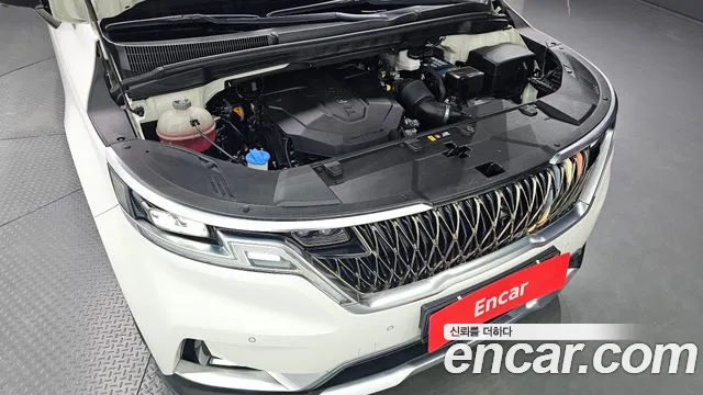 Kia Carnival 2021 thumb 5