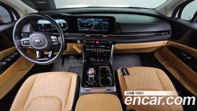 Kia Carnival 2021 thumb 6