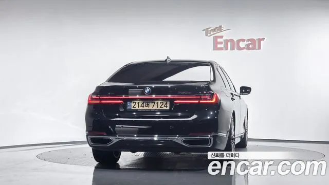 BMW 7 серии 2022 thumb 4