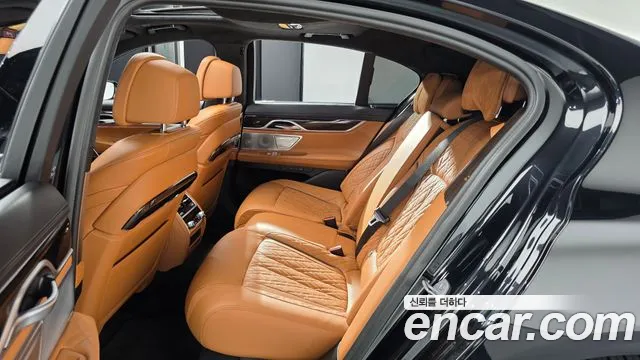 BMW 7 серии 2022 thumb 12