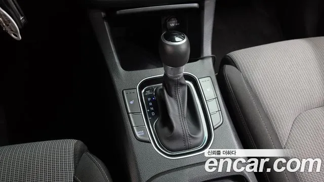 Hyundai i30 2017 thumb 8