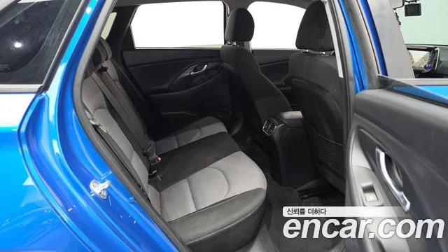 Hyundai i30 2017 thumb 10