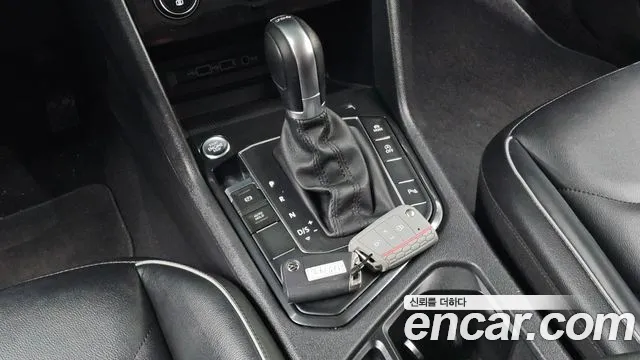 Volkswagen Tiguan 2018 thumb 9