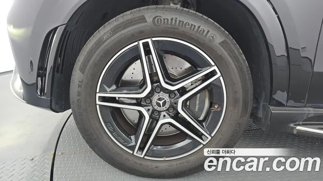 Mercedes-Benz GLE 2019 thumb 5