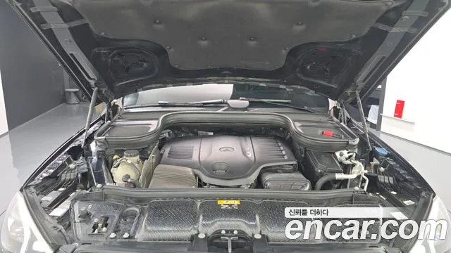 Mercedes-Benz GLE 2019 thumb 6