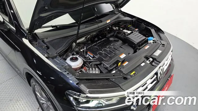 Volkswagen Tiguan 2018 thumb 6
