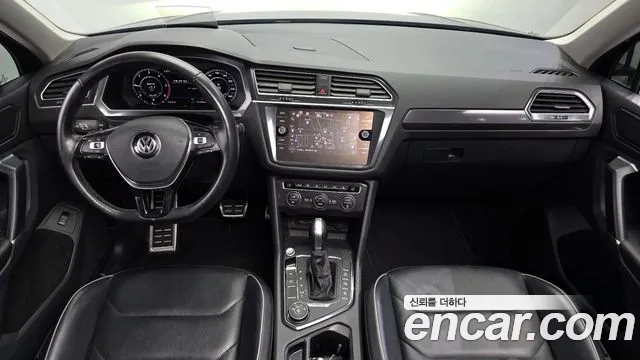 Volkswagen Tiguan 2018 thumb 7