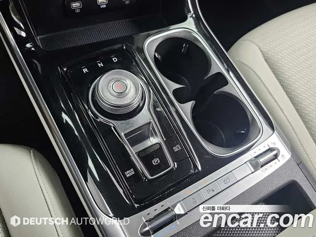 Kia Carnival 2021 thumb 9