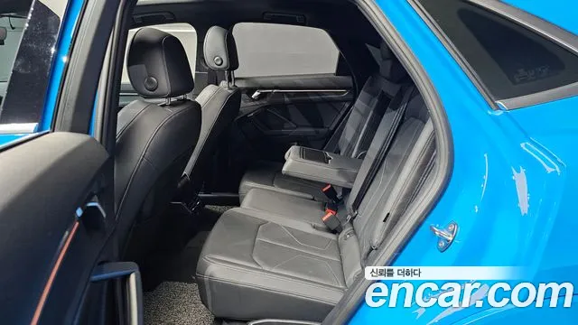 Audi Q3 2022 thumb 12