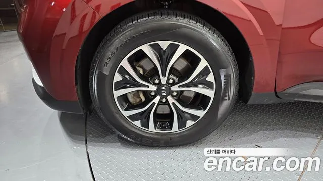 Kia Carnival 2020 thumb 5
